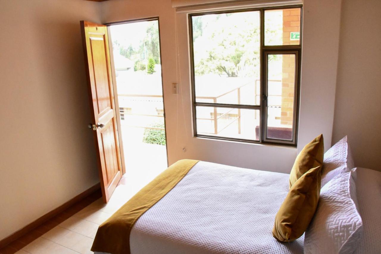 Hotel Villa Vianney Paipa Exterior photo