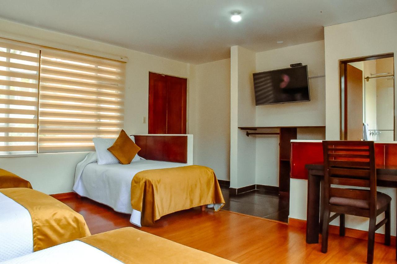 Hotel Villa Vianney Paipa Exterior photo